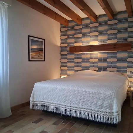 Hébergement de vacances Maison Plain-pied Avec Jardin, Proche Et Pistes Cyclables, 6 Pers, Wifi, Parking - Fr-1-239-436